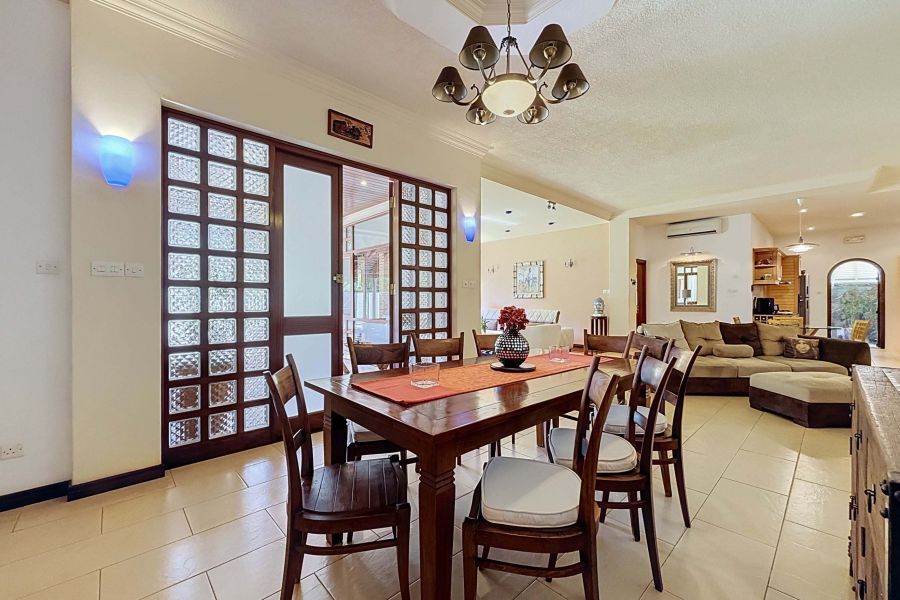 Pointe aux Canonniers House 30&nbsp;rooms 1800&nbsp;m² Sale