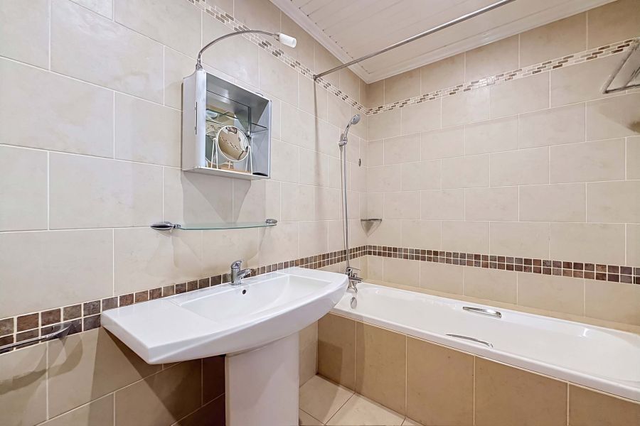 Pointe aux Canonniers House 30&nbsp;rooms 1800&nbsp;m² Sale
