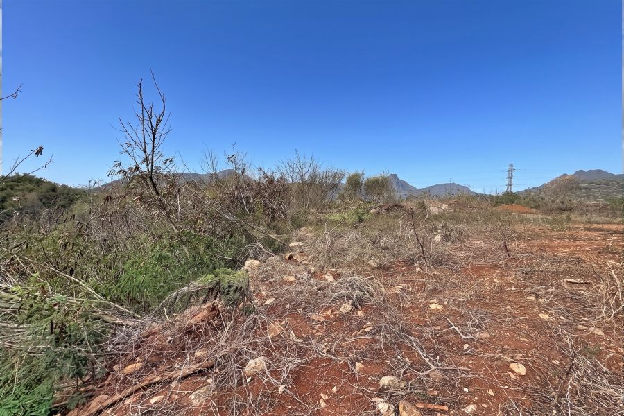 Pailles Land 6.71&nbsp;ha Sale