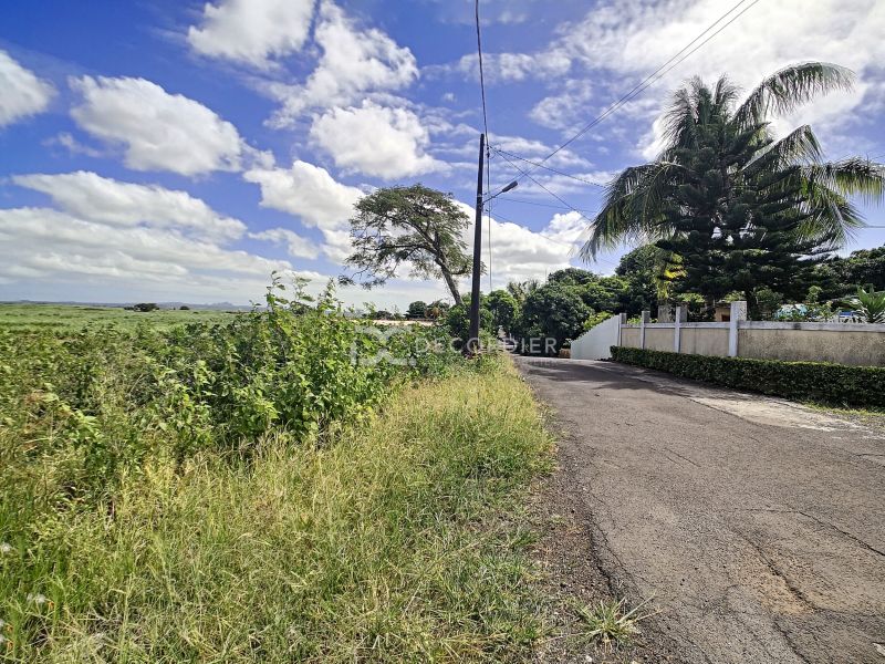 Flacq Land 4220&nbsp;m² Sale