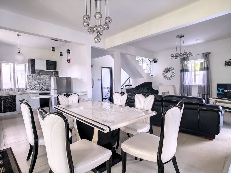 Pereybere House 5&nbsp;rooms 157&nbsp;m² Rental