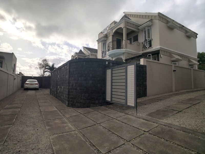 Pereybere House 5&nbsp;rooms 157&nbsp;m² Rental
