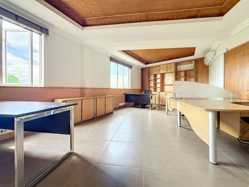 Grand Baie Bureaux 116&nbsp;m² Vente