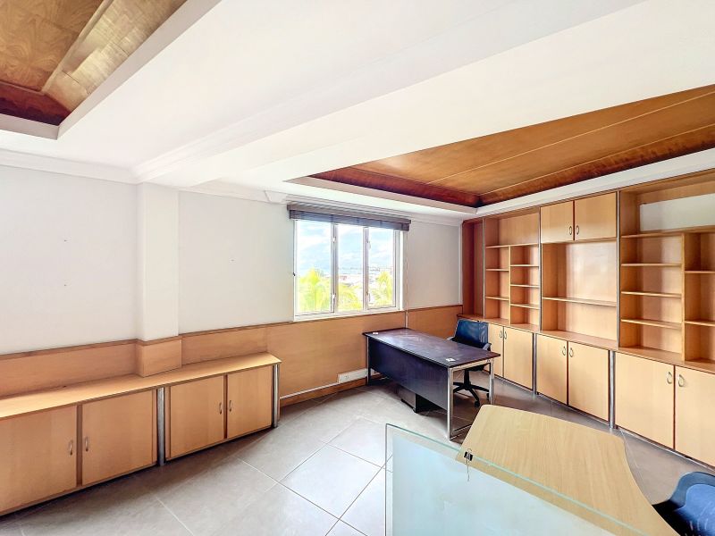 Grand Baie Bureaux 116&nbsp;m² Vente