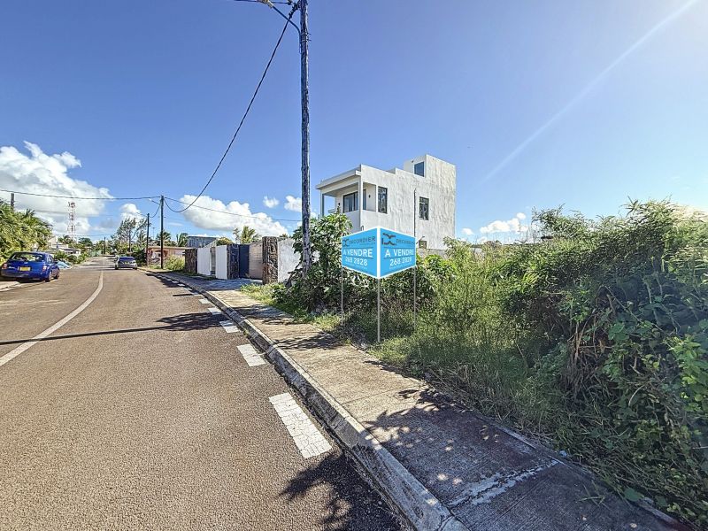 Saint Antoine Land 1097.3&nbsp;m² Sale