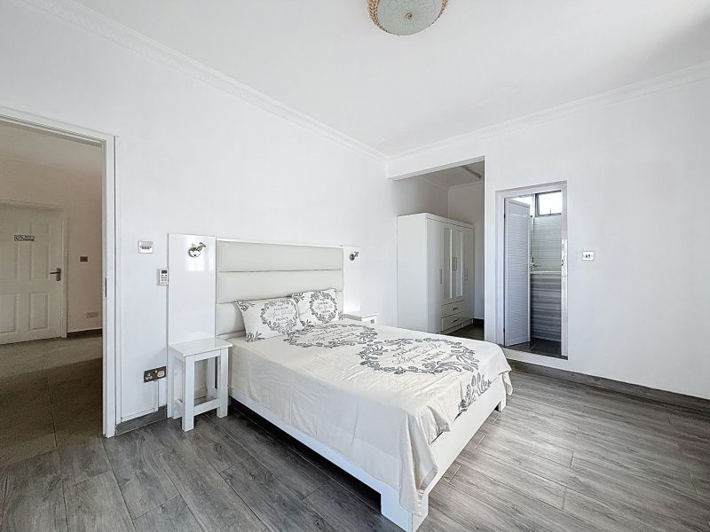 Pereybere House 5&nbsp;rooms 225&nbsp;m² Rental
