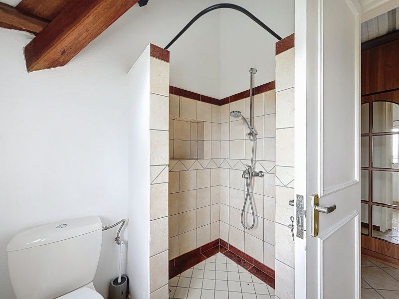 Calodyne Maison 5&nbsp;pièces 220&nbsp;m² Vente
