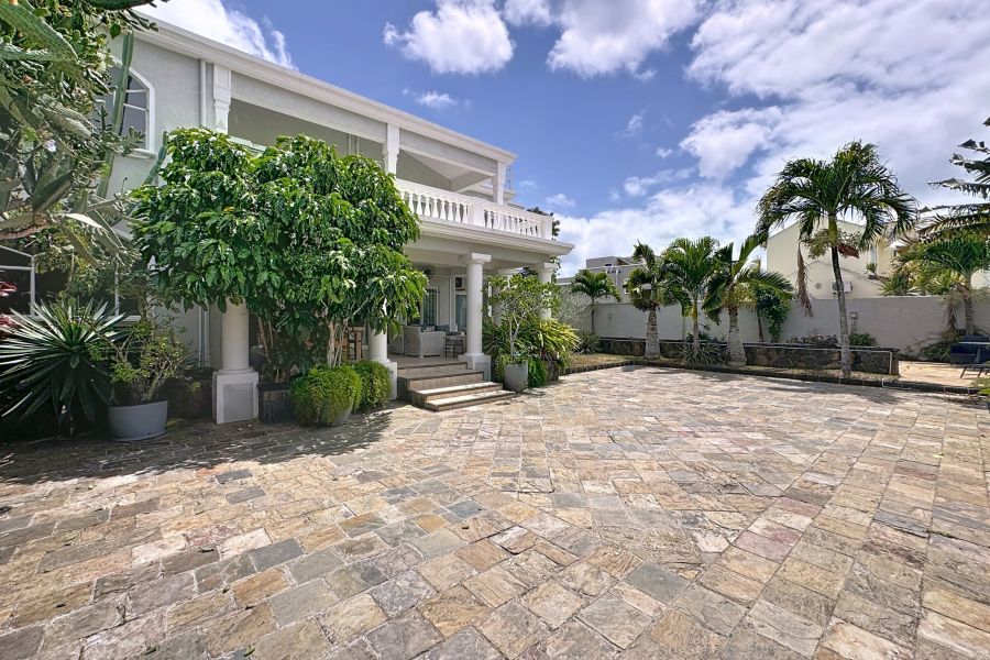 Pointe aux Canonniers Maison 6&nbsp;pièces 383.75&nbsp;m² Location