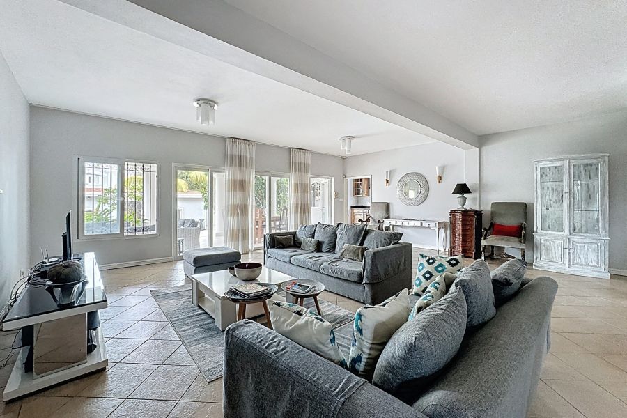 Pointe aux Canonniers Maison 6&nbsp;pièces 383.75&nbsp;m² Location