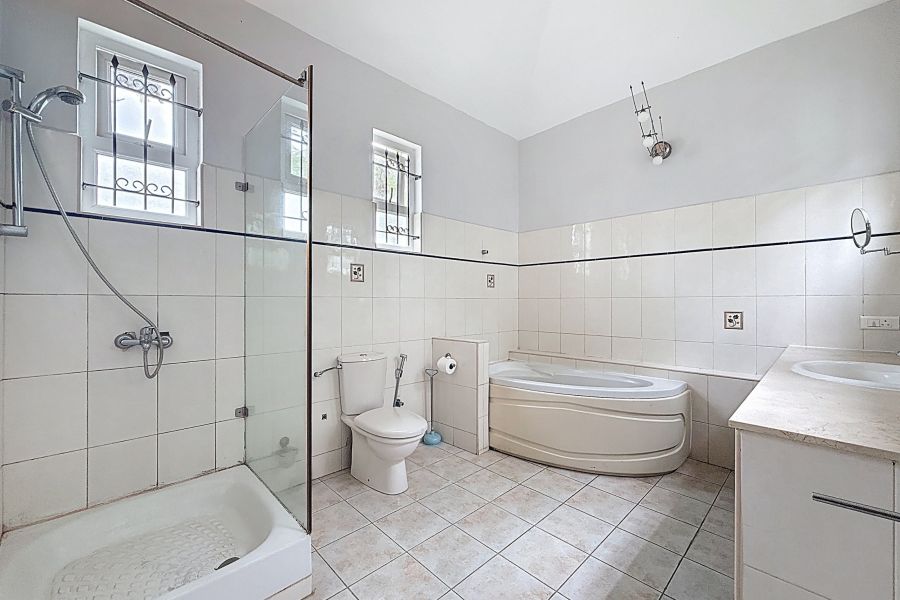 Pointe aux Canonniers Maison 6&nbsp;pièces 383.75&nbsp;m² Location
