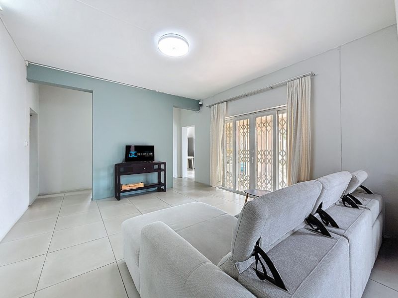 Baie du Tombeau Maison 6&nbsp;pièces 180.6&nbsp;m² Vente