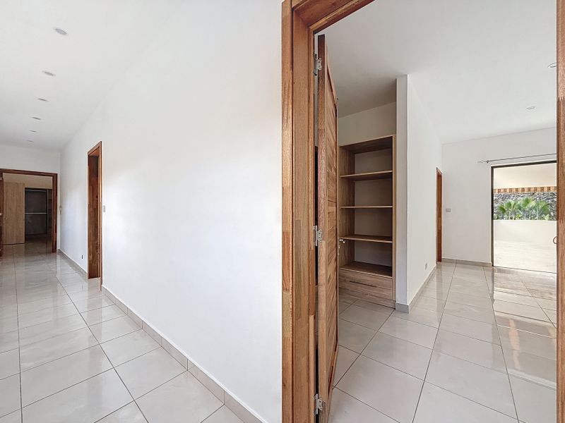 Pereybere Maison 5&nbsp;pièces 350&nbsp;m² Vente