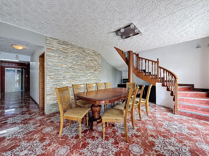 Rose Hill Maison 6&nbsp;pièces 240&nbsp;m² Vente