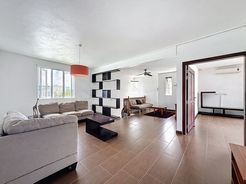 Rose Hill Maison 6&nbsp;pièces 240&nbsp;m² Vente