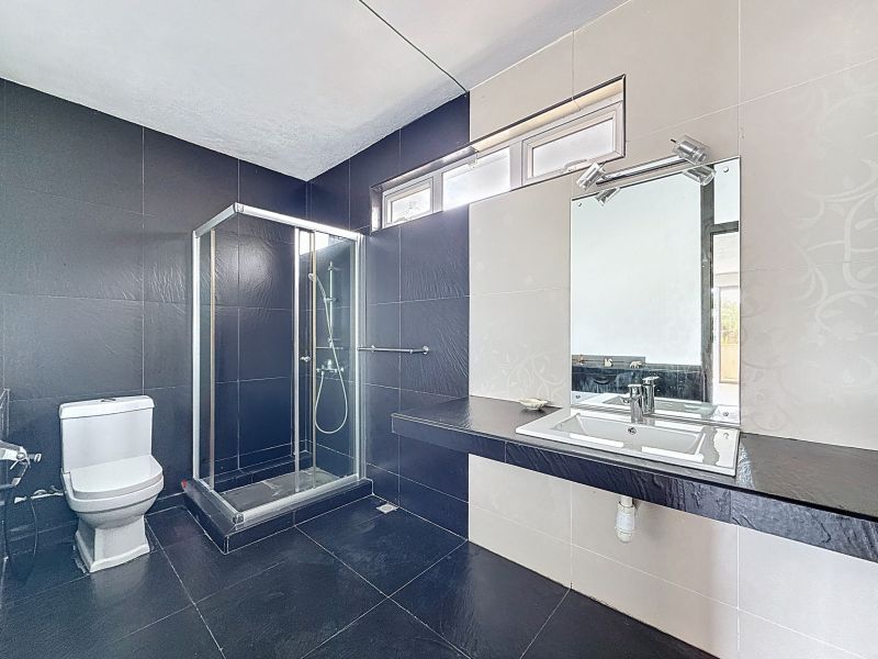 Rose Hill Maison 6&nbsp;pièces 240&nbsp;m² Vente