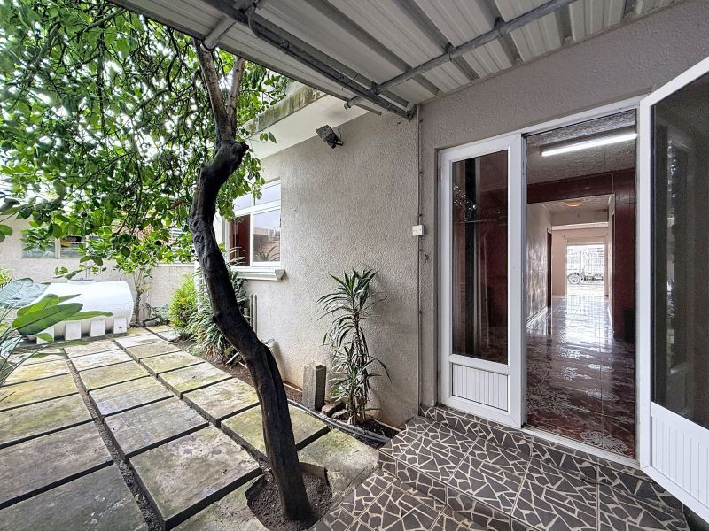 Rose Hill Maison 6&nbsp;pièces 240&nbsp;m² Vente