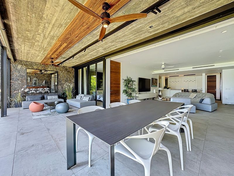 Grand Baie Apartment 4&nbsp;rooms 215&nbsp;m² Sale