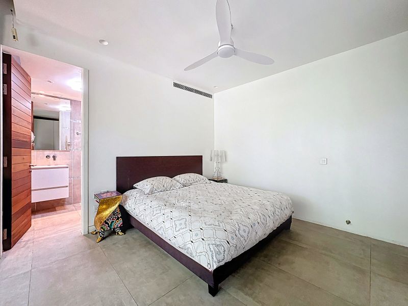 Grand Baie Apartment 4&nbsp;rooms 215&nbsp;m² Sale