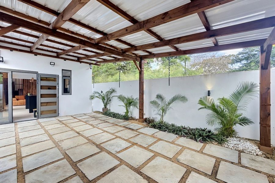 Grand Baie Maison 4&nbsp;pièces 148&nbsp;m² Vente