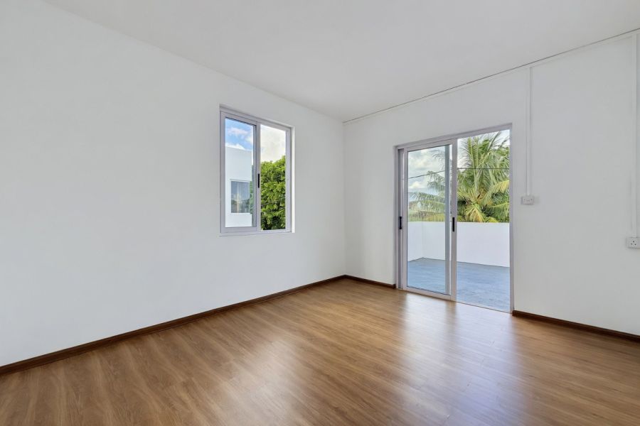 Poste de Flacq Maison 5&nbsp;pièces 168&nbsp;m² Vente