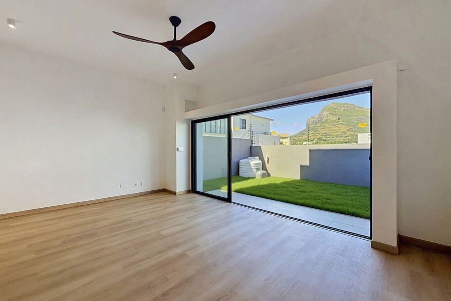 Roches Brunes House 6&nbsp;rooms 150&nbsp;m² Sale