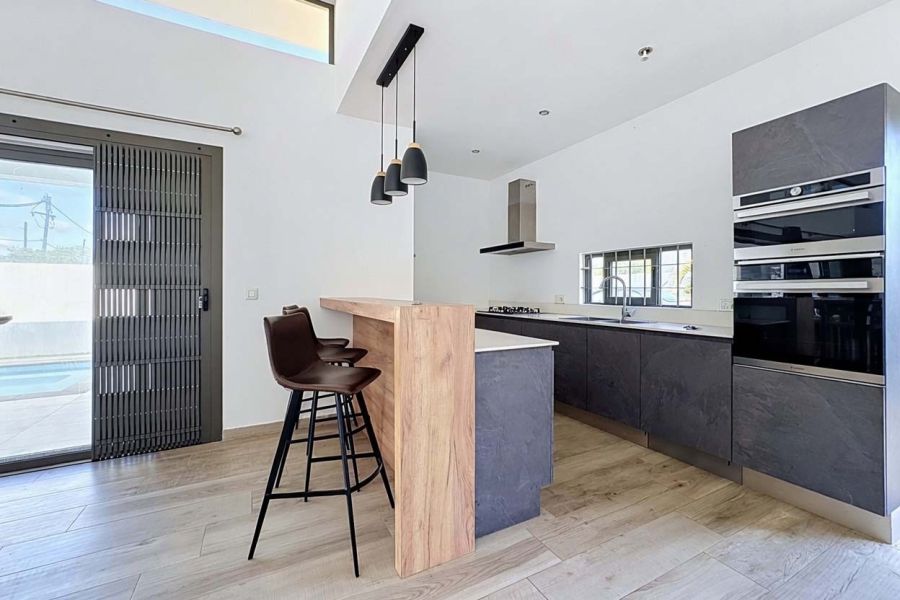 Calodyne House 4&nbsp;rooms 110&nbsp;m² Rental