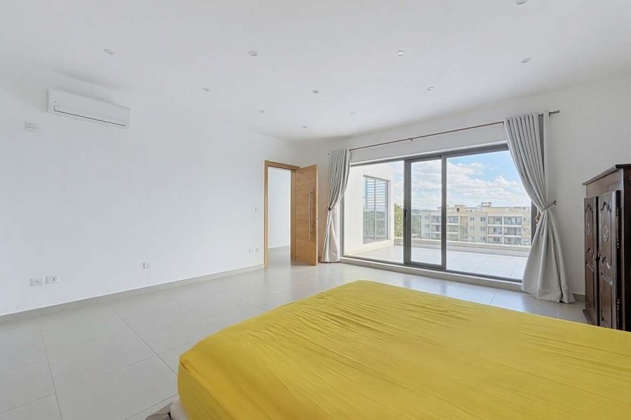 Pereybere Penthouse 5&nbsp;rooms 184&nbsp;m² Sale