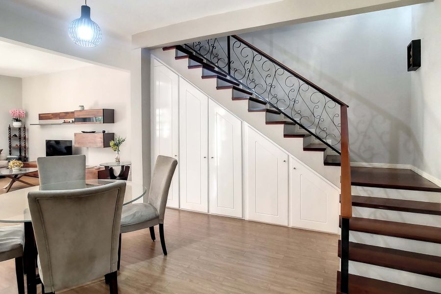 Pereybere House 7&nbsp;rooms 138&nbsp;m² Rental