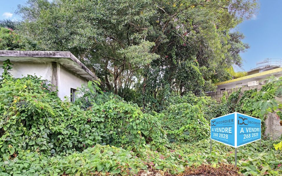 terrain en vente sur Grand Baie Grand Baie Terrain 1962 m² Vente