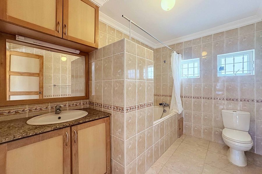 Calodyne Maison 4&nbsp;pièces 156&nbsp;m² Vente