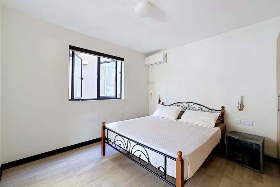Albion House 11&nbsp;rooms 321&nbsp;m² Sale