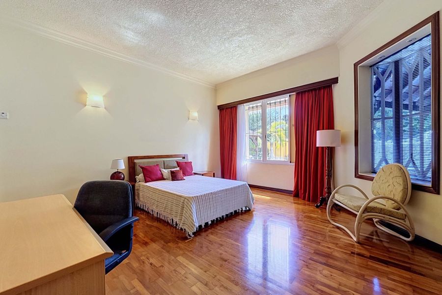 Pointe aux Canonniers Immeuble 1800&nbsp;m² Vente
