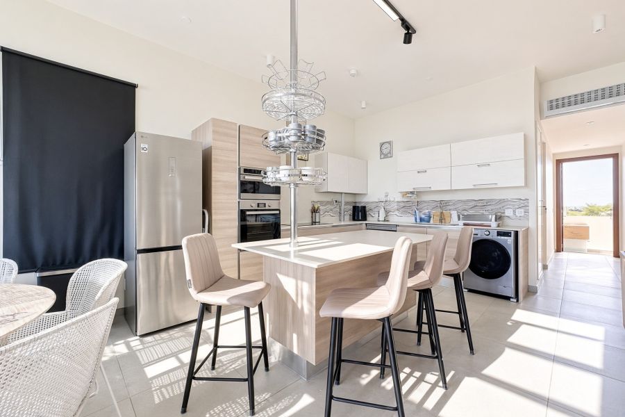 Pereybere Appartement 4&nbsp;pièces 110&nbsp;m² Location