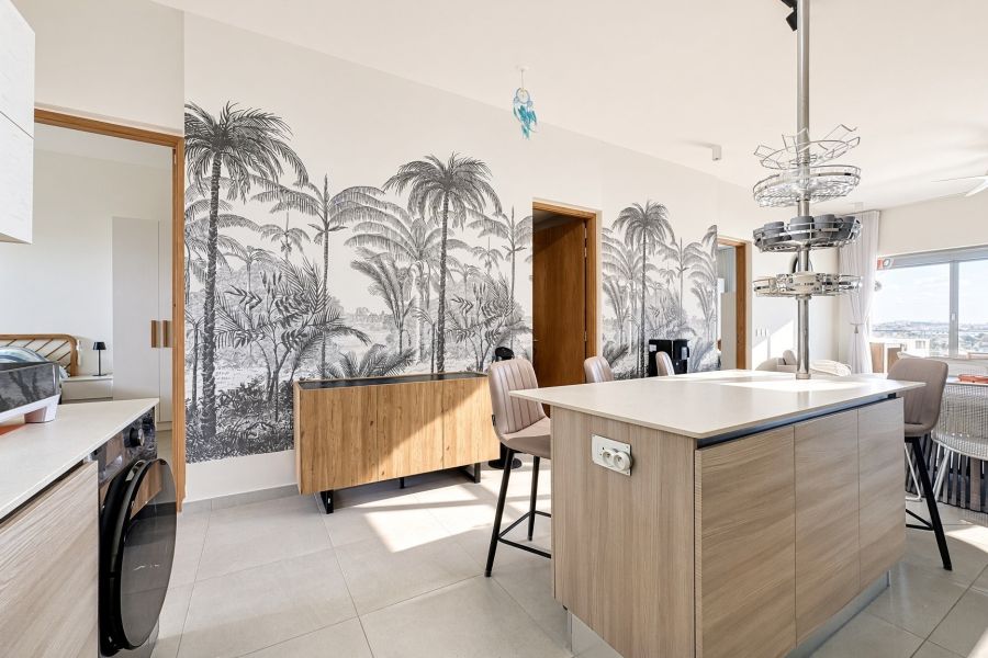 Pereybere Appartement 4&nbsp;pièces 110&nbsp;m² Location