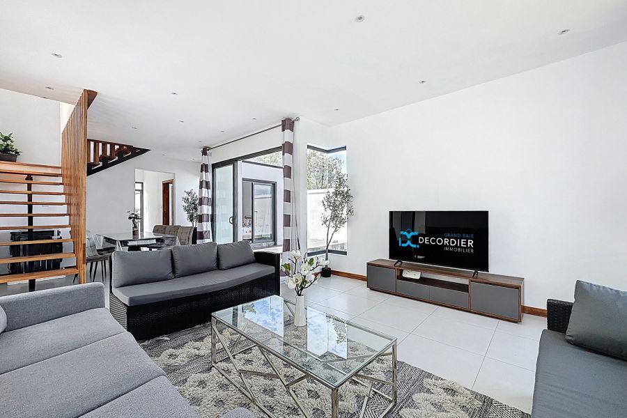 Trou aux Biches Maison 5&nbsp;pièces 120&nbsp;m² Location
