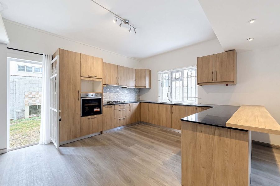 Saint Antoine Maison 9&nbsp;pièces 213&nbsp;m² Vente