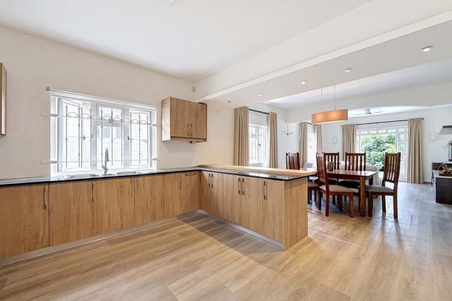 Saint Antoine Maison 9&nbsp;pièces 213&nbsp;m² Vente