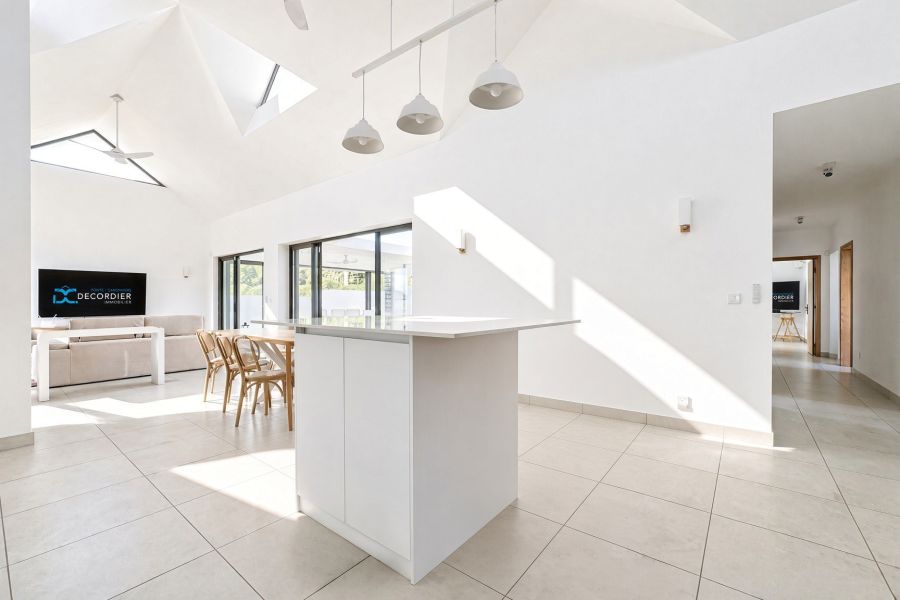 Beau Plan House 7&nbsp;rooms 270&nbsp;m² Sale