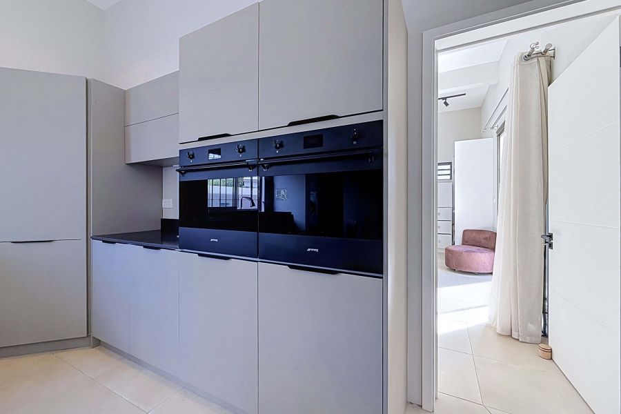 Pereybere House 4&nbsp;rooms 92.7&nbsp;m² Rental