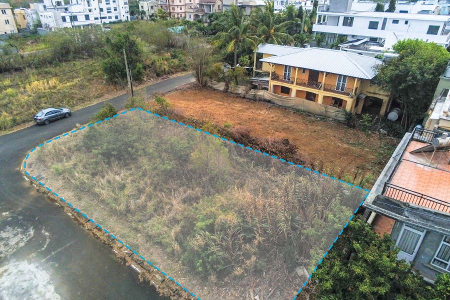 Mont Choisy Land 401&nbsp;m² Sale