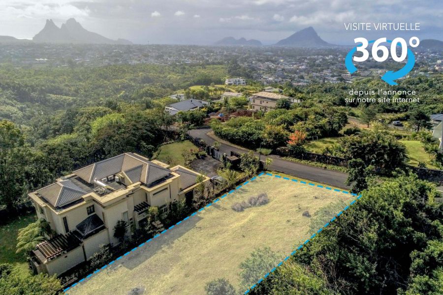 Floréal Land 1056&nbsp;m² Sale
