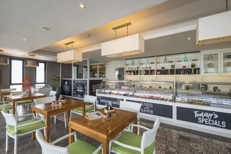 house 5 rooms for sale on Roches Noires Roches Noires House 5 rooms 290 m² Sale