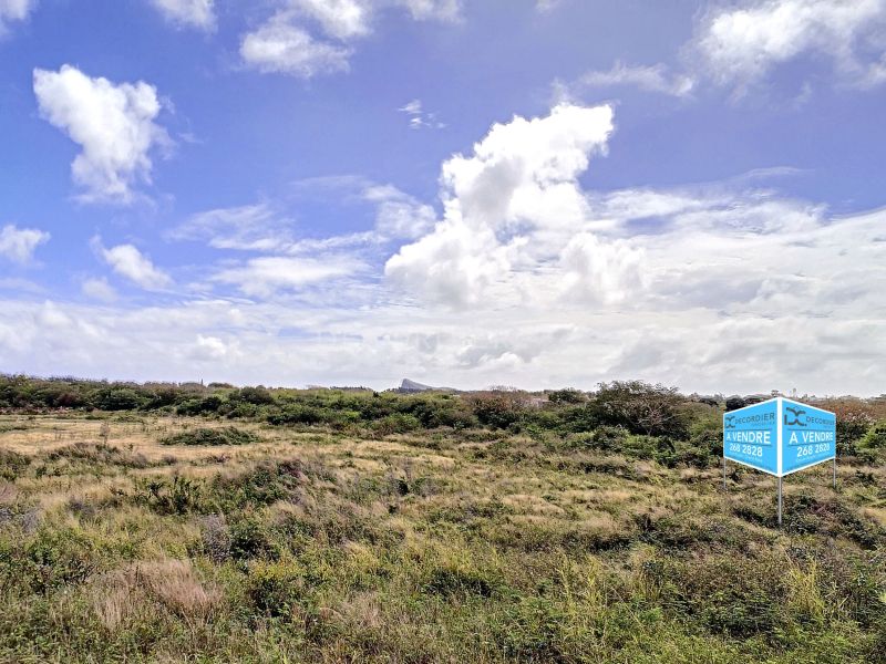 terrain en vente sur Grand Baie Grand Baie Terrain 9992.26 m² Vente