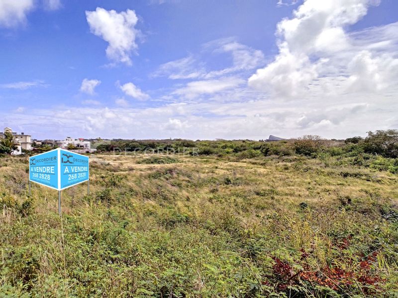 terrain en vente sur Grand Baie Grand Baie Terrain 9992.26 m² Vente