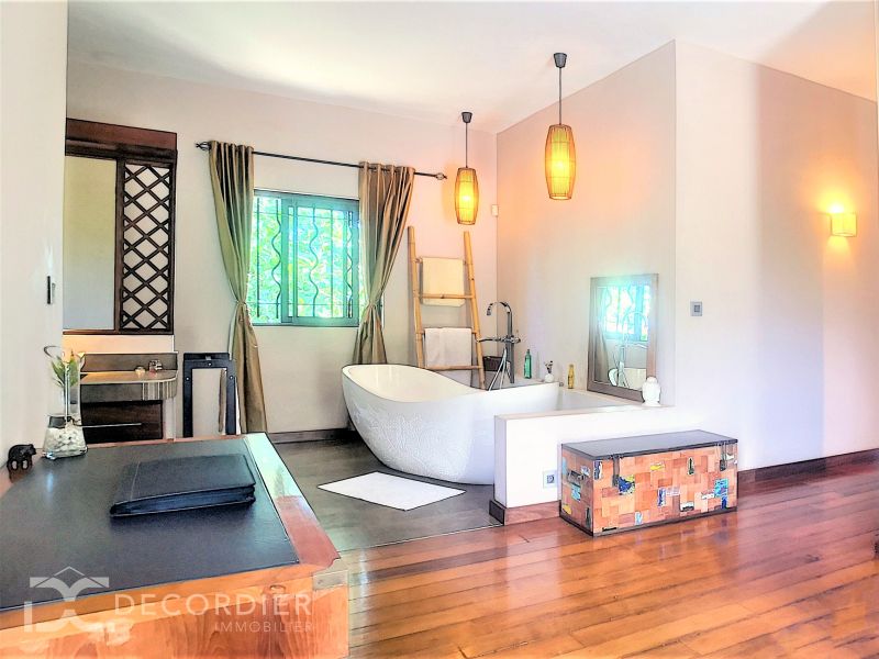 Petit Raffray House 10&nbsp;rooms 400&nbsp;m² Sale