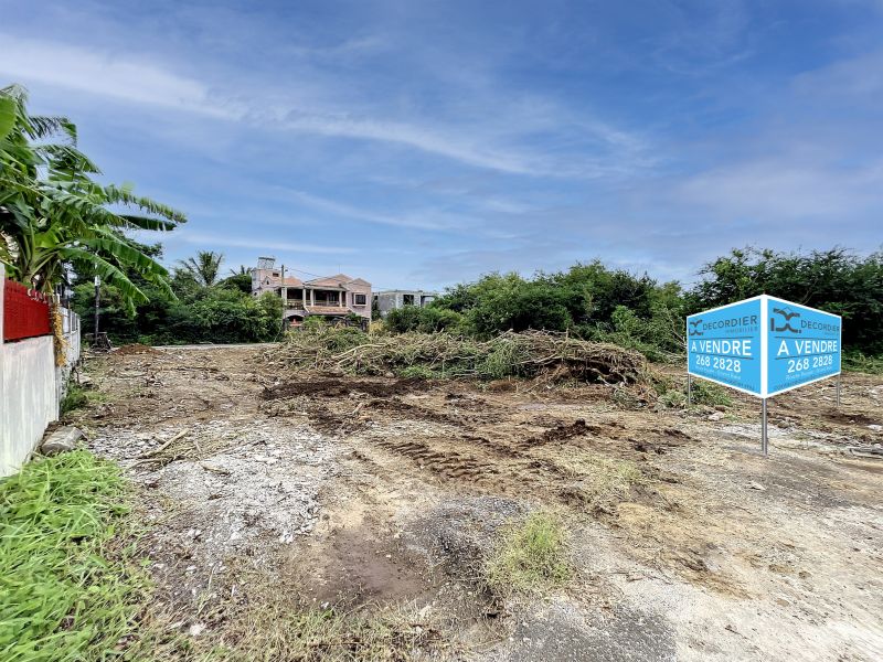 Bain Boeuf Land 565&nbsp;m² Sale
