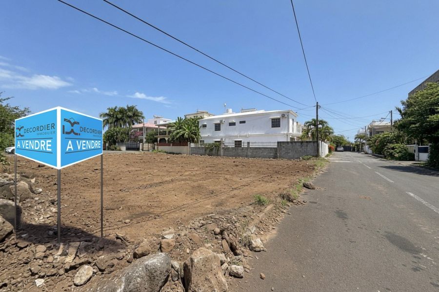 Bain Boeuf Land 565&nbsp;m² Sale