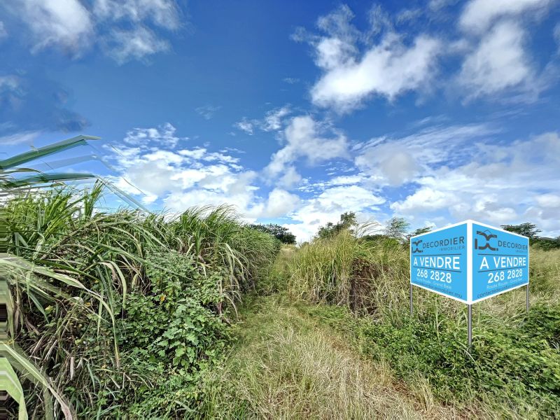 Fond du Sac Land 2110&nbsp;m² Sale