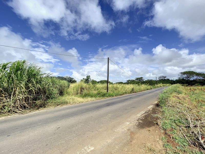 Fond du Sac Terrain 2110 m² Vente