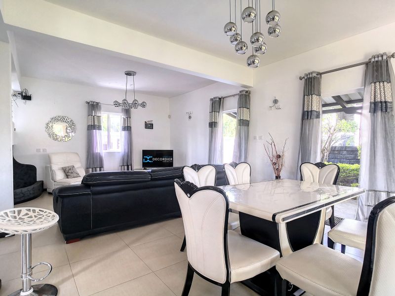 Pereybere Maison 5 pièces 157 m² Location